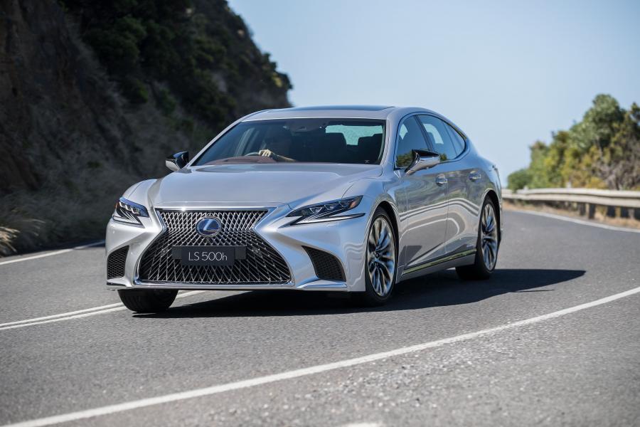  Lexus LS500h 2018 года  (AU) (фото 11 из 23)